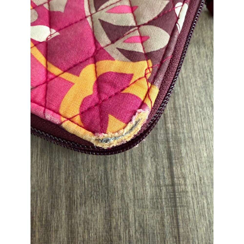 Vera Bradley Carnaby Zip Around Wallet Wristlet Quilted Pink Floral - Picture 7 of 11